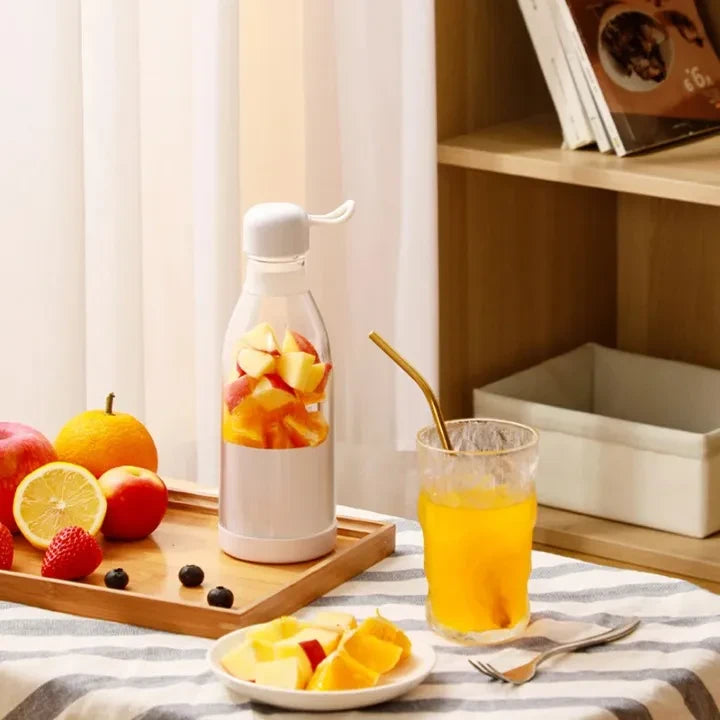 Fruiva ©️2025 Blender portabil pentru sucuri naturale